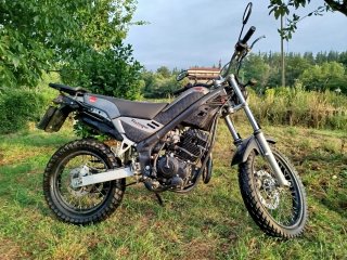 Vendo Moto Campera Rieju tango 250cc.2500kms.un c