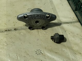 Tapa culata DUCATI 250 350