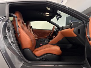 Nissan GT-R 3.8G 570cv