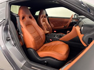 Nissan GT-R 3.8G 570cv