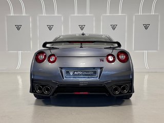 Nissan GT-R 3.8G 570cv