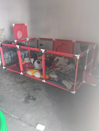 Parque infantil amplio y seguro