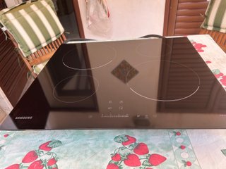 Piano cottura induzione Samsung NZ64T3707AK