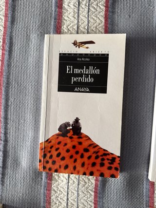 El medallón perdido