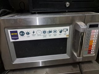 Horno Microondas Profesional Metro 25L