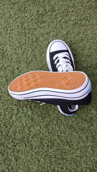 Zapatillas Mustang Negras Talla 39 Nuevas !