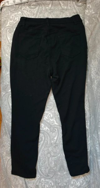 Pantalón elástico negro