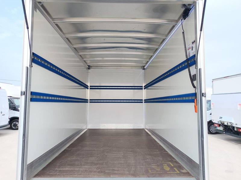 Renault Master 2024, foto 12