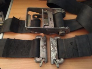Eslinga para sujetar carga interior