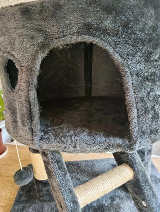 Árbol rascador para gatos