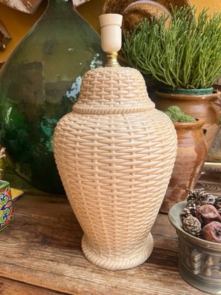Lámpara Manises estilo mimbre beige