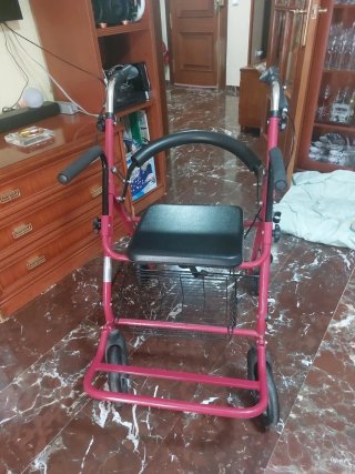 Andador Mobiclinic Rojo