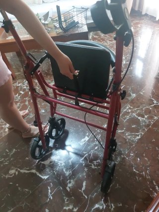Andador Mobiclinic Rojo