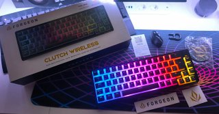 Teclado Gamer Forgeon Clutch Wireless RGB