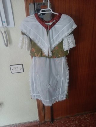 Vestido de fallera 5-6 años