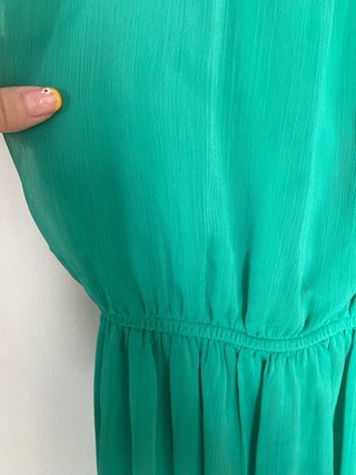 Vestido verde agua con pedrería