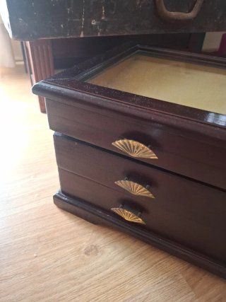 MUEBLE EXPOSITOR CUBERTERIA