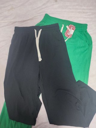 Pantalones anchos