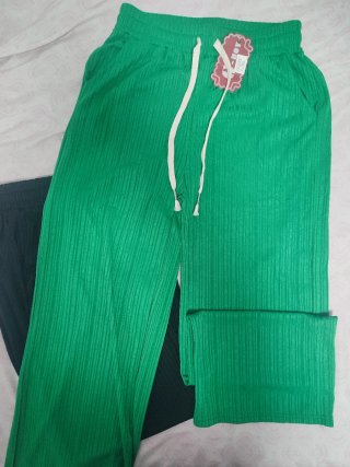 Pantalones anchos