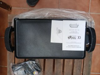 Plancha de asar eléctrica Astro WJ-25