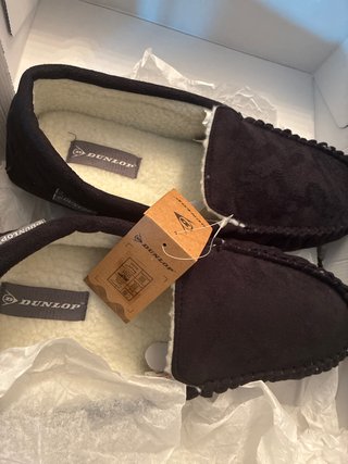 Zapatillas de casa Dunlop Negras y Beige