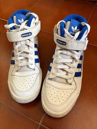Zapatillas Adidas Altas Blancas y Azules