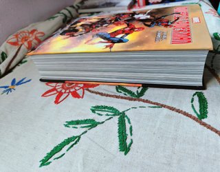 Universo Spiderman. La Saga Completa. Omnibus.