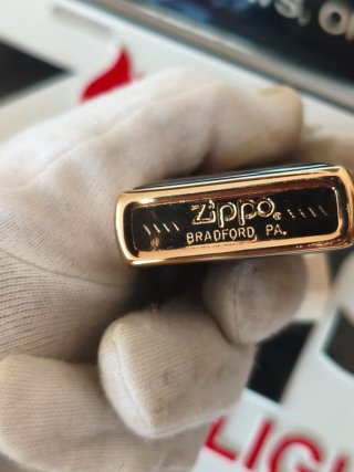 10 Zippo Ultralite Vintage