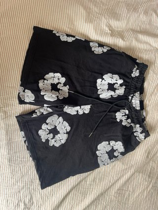 Conjunto black fox conjunto short con diseño flor