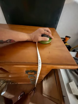 Cómoda de madera marrón