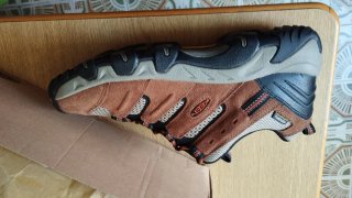 Zapatillas Keen Talla 42.5 Marrón Naranja