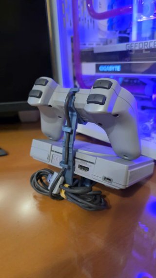 NUEVO!! Expositor PS1 Classics MINI mando