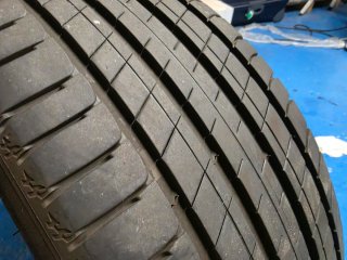 Pareja Neumáticos Michelin 255/45R20 101W Latitude