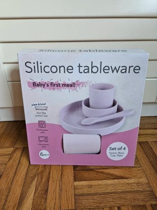 Set stoviglie in silicone con ventosa