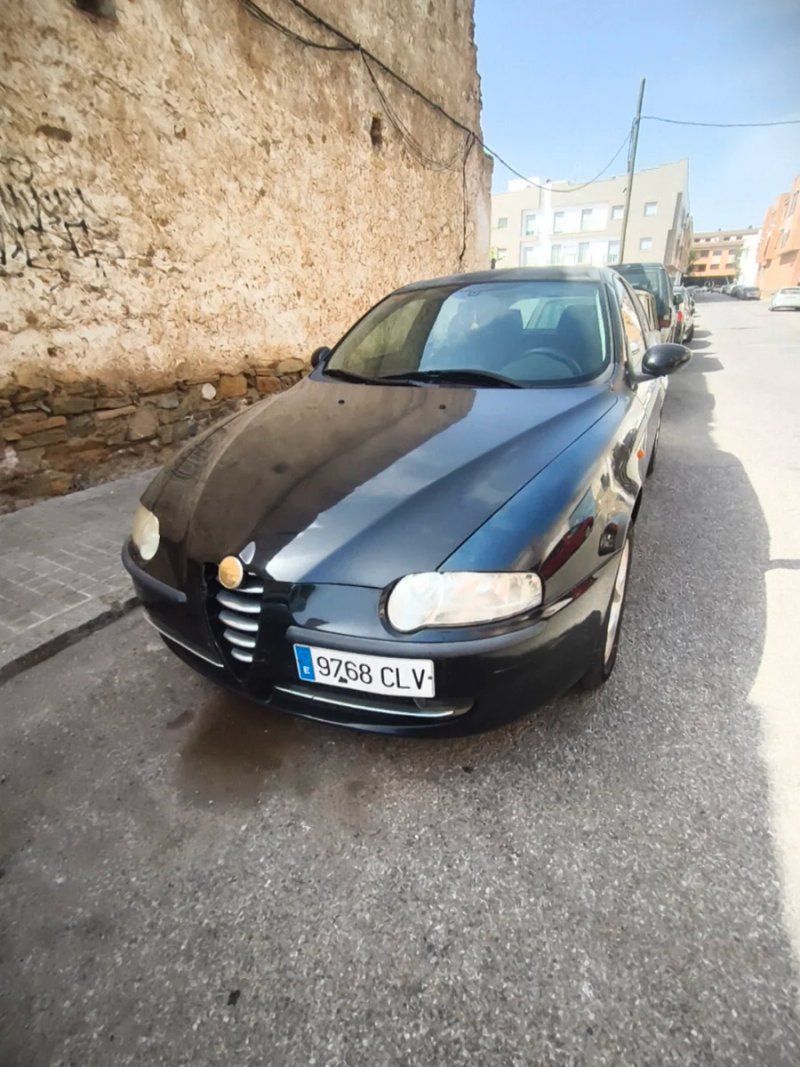 Alfa Romeo 147 2004 - foto 1