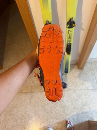 Esquís Montaña Dynafit 167cm con Fijaciones
