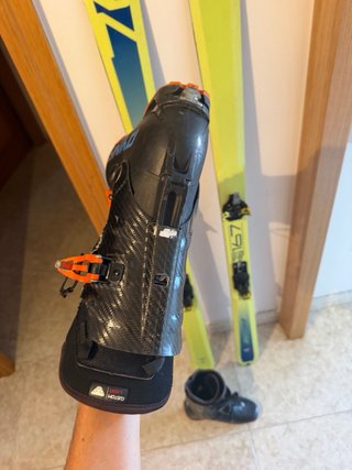 Esquís Montaña Dynafit 167cm con Fijaciones