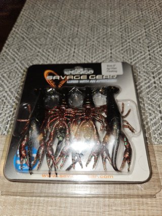 Lote de señuelos para pesca (siluro, lucio)