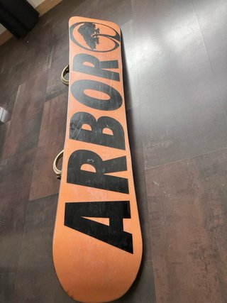 Tabla Snowboard Arbor Formula + Fijaciones K2