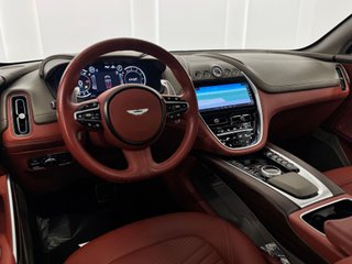 Aston Martin DBX V8 4.0 551cv