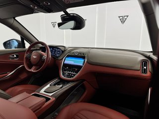 Aston Martin DBX V8 4.0 551cv