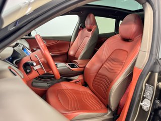 Aston Martin DBX V8 4.0 551cv
