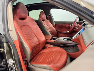 Aston Martin DBX V8 4.0 551cv