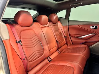 Aston Martin DBX V8 4.0 551cv