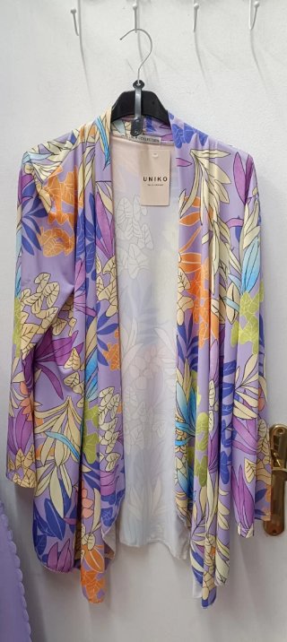 Conjunto UNIKO pantalón y chaqueta estampado