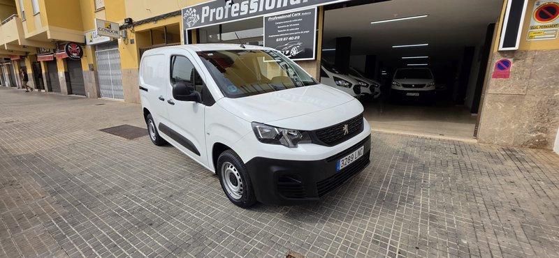 Peugeot Partner 2022 - foto 1