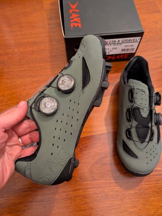NUEVAS Zapatillas LAKE MX238-X GRAVEL talla 40.5