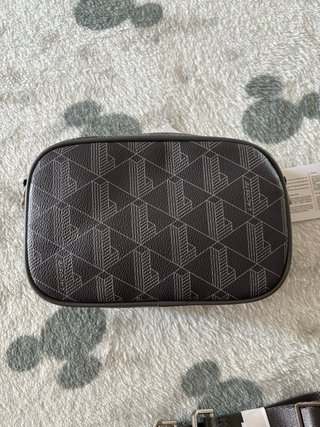 Bolso bandolera Lacoste gris