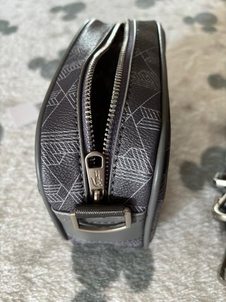 Bolso bandolera Lacoste gris