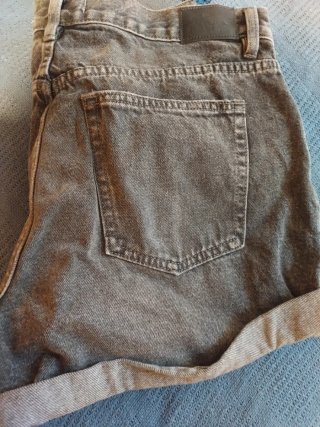 Pantalones cortos T44
